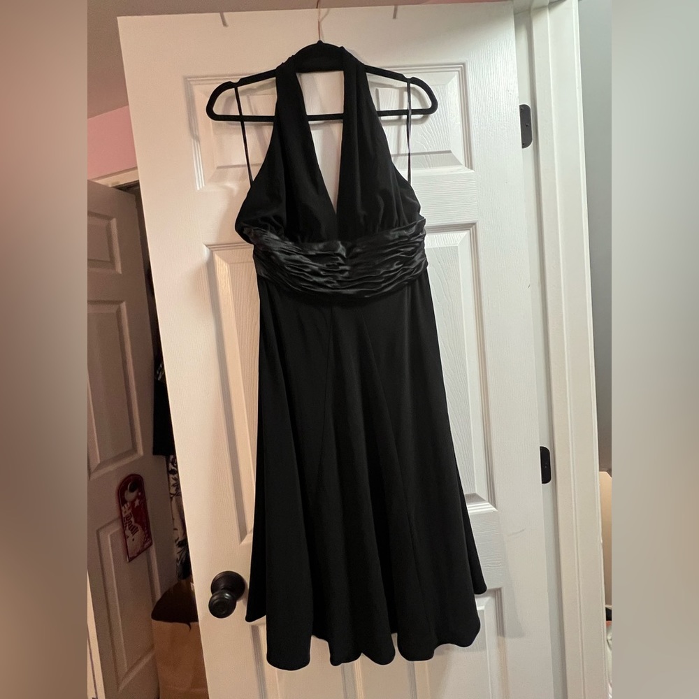 Jones Wear size 14 halter dress